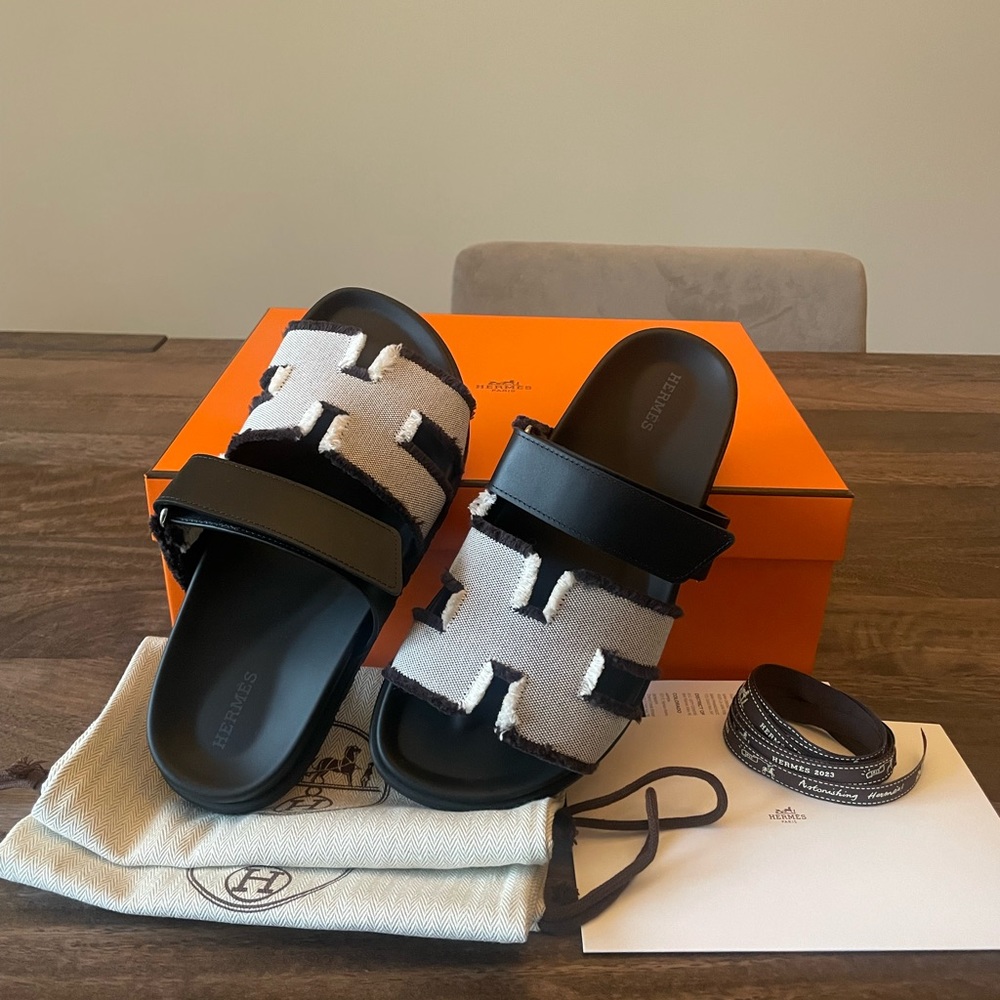 SOLD Hermes Fringe Chypre Sandals - Picture 1 of 13